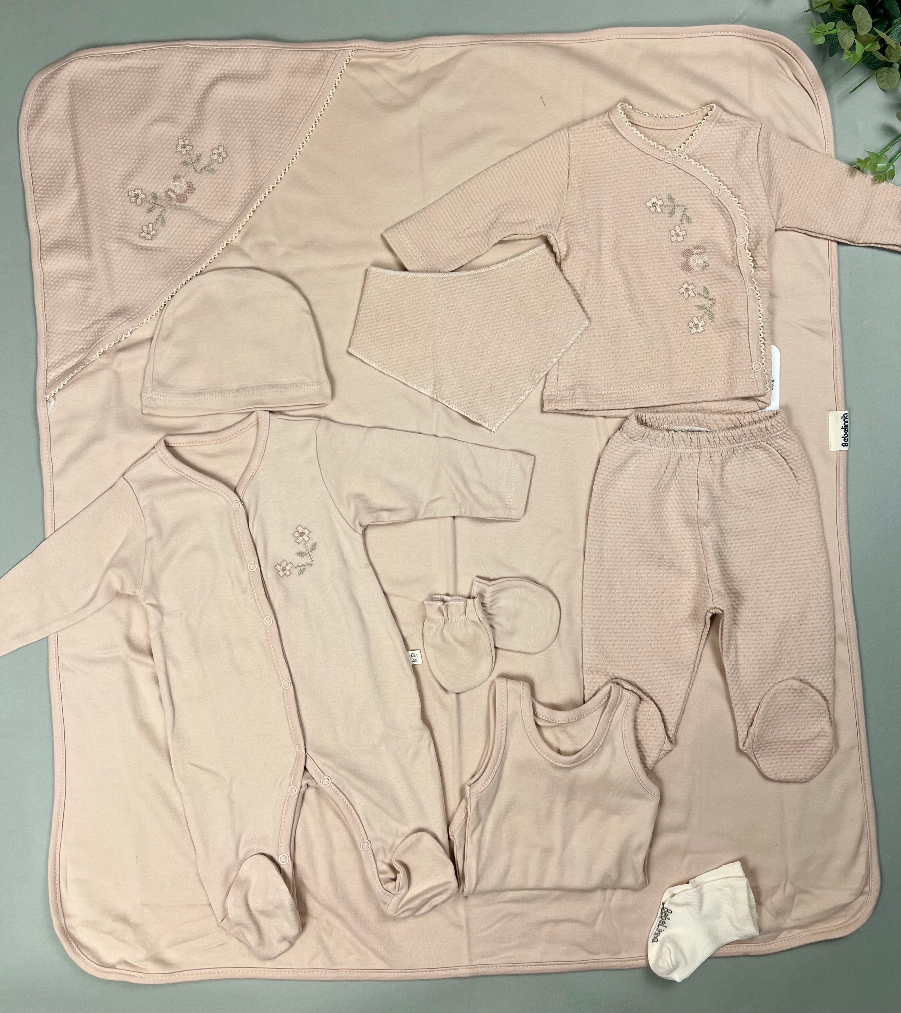 Hospital exit set with flower print