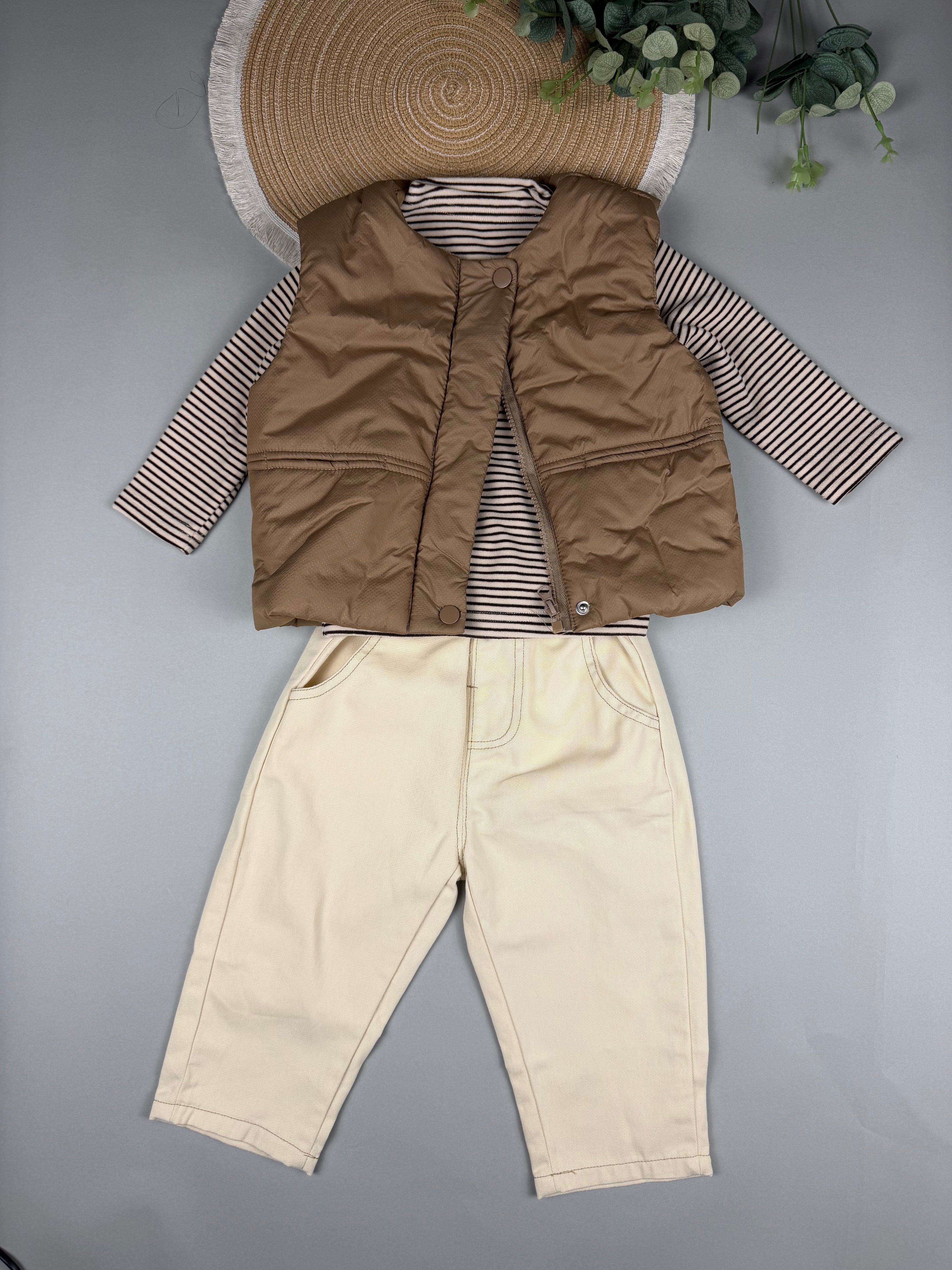 Three-piece fleece top with vest and pants