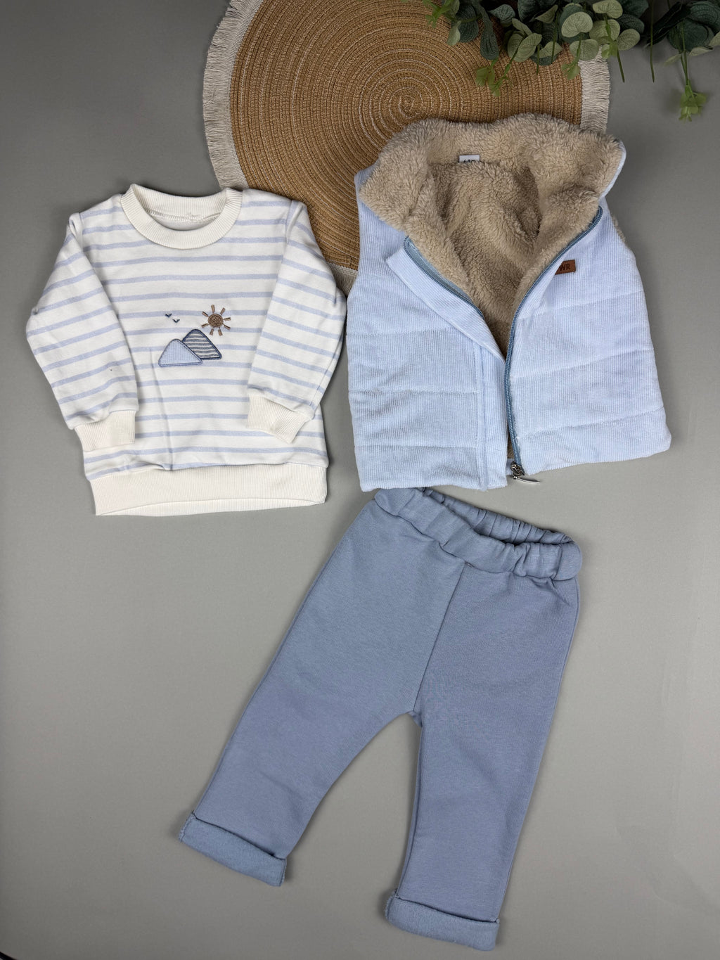 Cotton top with fleece top and pants